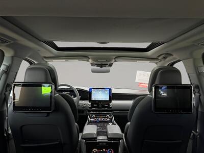 2019 Lincoln Navigator Reserve - Photo 27 - Lennox, CA 90304