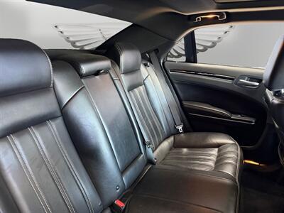 2022 Chrysler 300 Series S - Photo 25 - Lennox, CA 90304