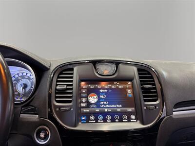 2022 Chrysler 300 Series S - Photo 22 - Lennox, CA 90304