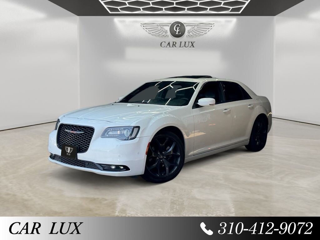 2022 Chrysler 300 Series S   - Photo 1 - Lennox, CA 90304