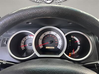 2011 Toyota Tacoma   - Photo 11 - Lennox, CA 90304