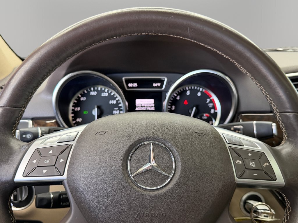 2012 Mercedes-Benz ML 350 4MATIC® - Photo 17 - Lennox, CA 90304