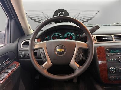 2013 Chevrolet Avalanche LS - Photo 12 - Lennox, CA 90304