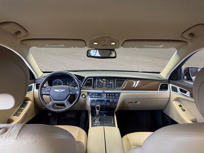 2015 Hyundai Genesis 3.8   - Photo 15 - Lennox, CA 90304