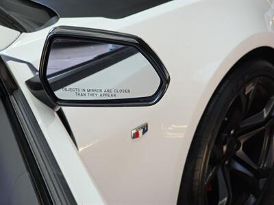 2018 Chevrolet Camaro SS 1SS   - Photo 36 - Lennox, CA 90304
