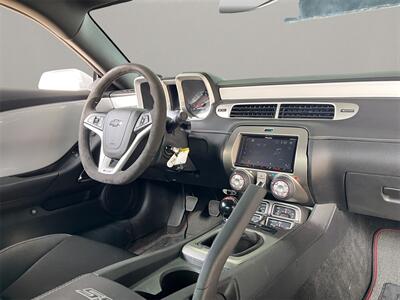 2015 Chevrolet Camaro SS 1SS   - Photo 14 - Lennox, CA 90304