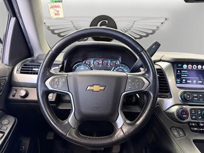2019 Chevrolet Suburban LT - Photo 12 - Lennox, CA 90304