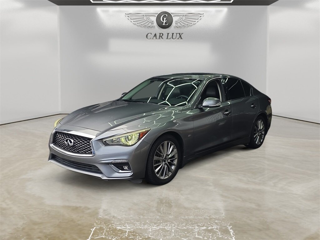 2018 INFINITI Q50 LUXE