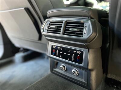 2021 Lamborghini Urus   - Photo 29 - Lennox, CA 90304