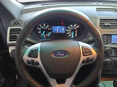 2012 Ford Explorer XLT   - Photo 12 - Lennox, CA 90304