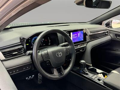 2025 Toyota Camry SE - Photo 15 - Lennox, CA 90304