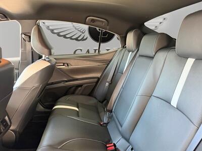 2025 Toyota Camry SE - Photo 13 - Lennox, CA 90304