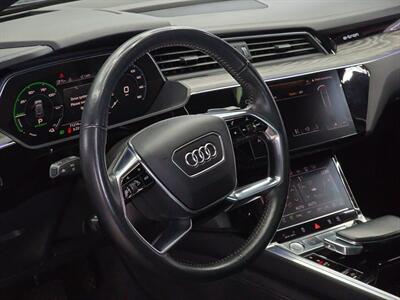 2019 Audi e-tron Prestige quattro   - Photo 15 - Lennox, CA 90304