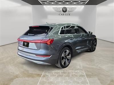 2019 Audi e-tron Prestige quattro   - Photo 5 - Lennox, CA 90304