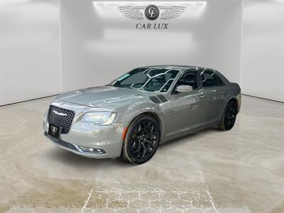 2019 Chrysler 300 Series S Sedan