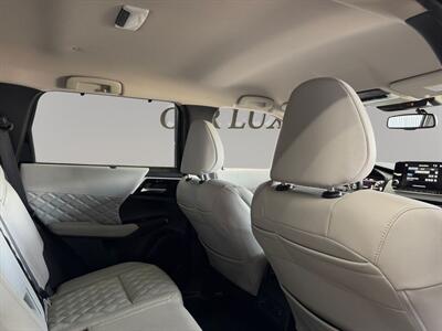 2024 Mitsubishi Outlander PHEV SEL - Photo 29 - Lennox, CA 90304