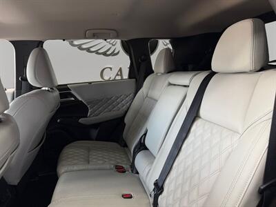 2024 Mitsubishi Outlander PHEV SEL - Photo 13 - Lennox, CA 90304