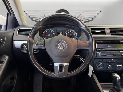 2014 Volkswagen Jetta 1.8T SE - Photo 12 - Lennox, CA 90304