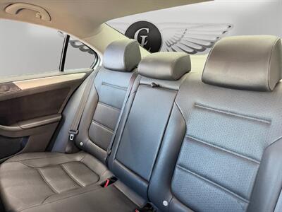 2014 Volkswagen Jetta 1.8T SE - Photo 13 - Lennox, CA 90304