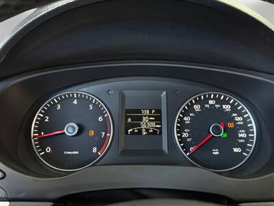2014 Volkswagen Jetta 1.8T SE - Photo 18 - Lennox, CA 90304
