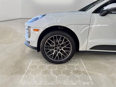 2020 Porsche Macan   - Photo 14 - Lennox, CA 90304