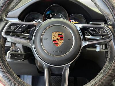 2020 Porsche Macan   - Photo 17 - Lennox, CA 90304