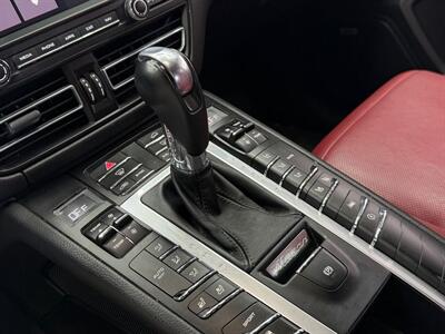 2020 Porsche Macan   - Photo 19 - Lennox, CA 90304