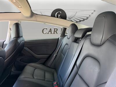 2019 Tesla Model 3 Standard Range Plus   - Photo 13 - Lennox, CA 90304