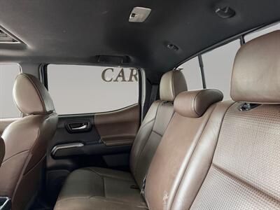 2018 Toyota Tacoma Limited V6 - Photo 13 - Lennox, CA 90304