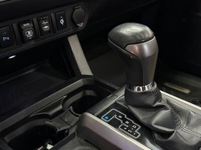 2018 Toyota Tacoma Limited V6 - Photo 20 - Lennox, CA 90304