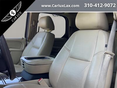 2012 Cadillac Escalade Luxury   - Photo 10 - Lennox, CA 90304