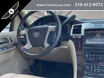 2012 Cadillac Escalade Luxury   - Photo 20 - Lennox, CA 90304