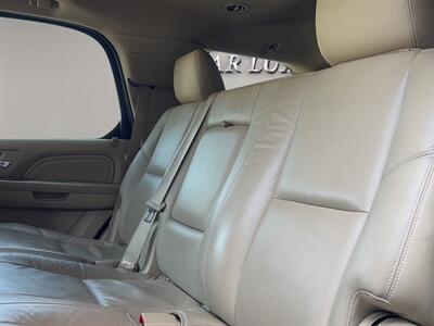 2012 Cadillac Escalade Luxury   - Photo 13 - Lennox, CA 90304