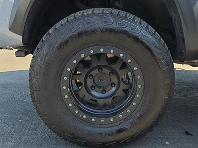 2019 Toyota Tacoma TRD Off-Road V6 - Photo 27 - Lennox, CA 90304