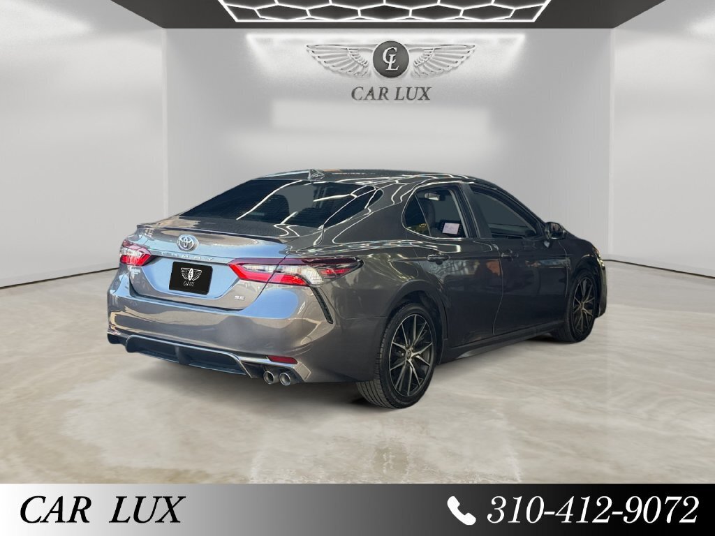 2021 Toyota Camry SE - Photo 5 - Lennox, CA 90304