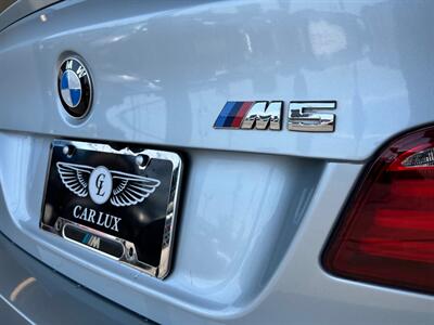 2013 BMW M5   - Photo 13 - Lennox, CA 90304