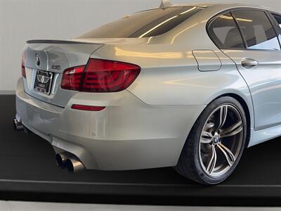 2013 BMW M5   - Photo 11 - Lennox, CA 90304