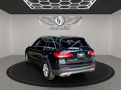 2018 Mercedes-Benz GLC GLC 300   - Photo 5 - Lennox, CA 90304