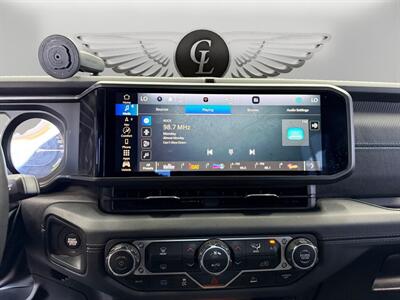2024 Jeep Wrangler Rubicon 4xe - Photo 23 - Lennox, CA 90304