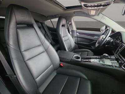 2016 Porsche Panamera 4   - Photo 18 - Lennox, CA 90304