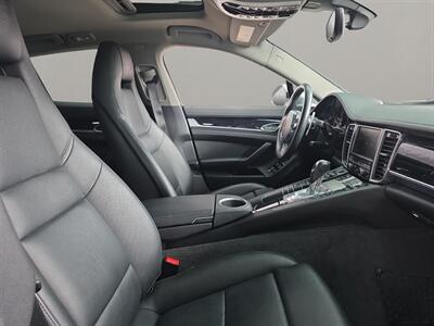 2016 Porsche Panamera 4   - Photo 16 - Lennox, CA 90304