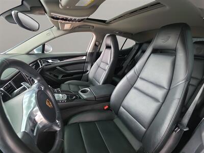 2016 Porsche Panamera 4   - Photo 19 - Lennox, CA 90304