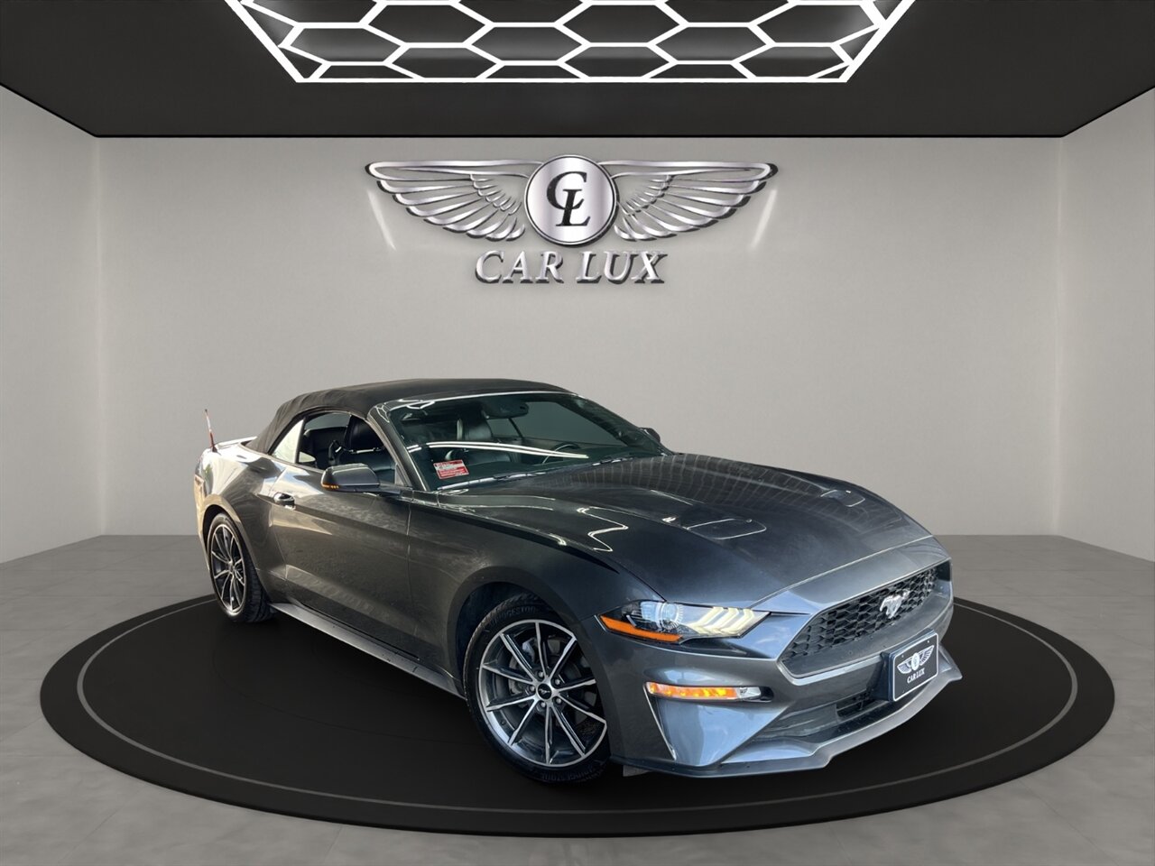 2019 Ford Mustang EcoBoost Premium - Photo 1 - Lennox, CA 90304