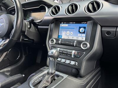 2019 Ford Mustang EcoBoost Premium   - Photo 14 - Lennox, CA 90304