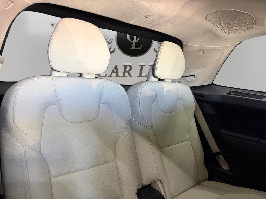 2021 Volvo XC90 Recharge T8 Inscription Expression 7 Passenger - Photo 24 - Lennox, CA 90304