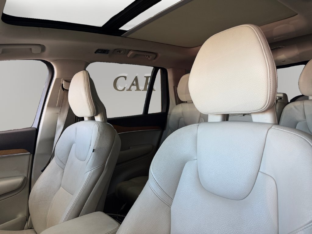 2021 Volvo XC90 Recharge T8 Inscription Expression 7 Passenger - Photo 9 - Lennox, CA 90304