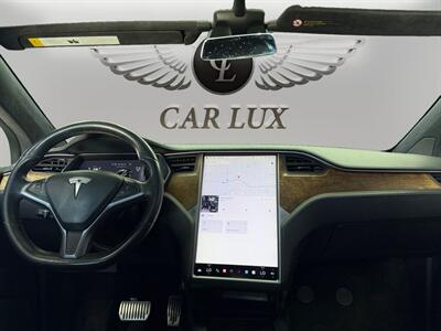 2020 Tesla Model X Long Range - Photo 11 - Lennox, CA 90304