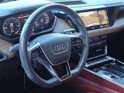 2022 Audi RS e-tron GT Base quattro - Photo 21 - Lennox, CA 90304