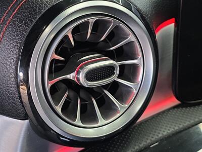 2021 Mercedes-Benz CLA CLA 35 AMG® 4MATIC®   - Photo 33 - Lennox, CA 90304