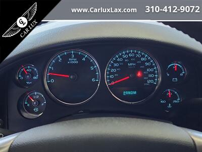 2012 GMC Yukon Denali   - Photo 11 - Lennox, CA 90304